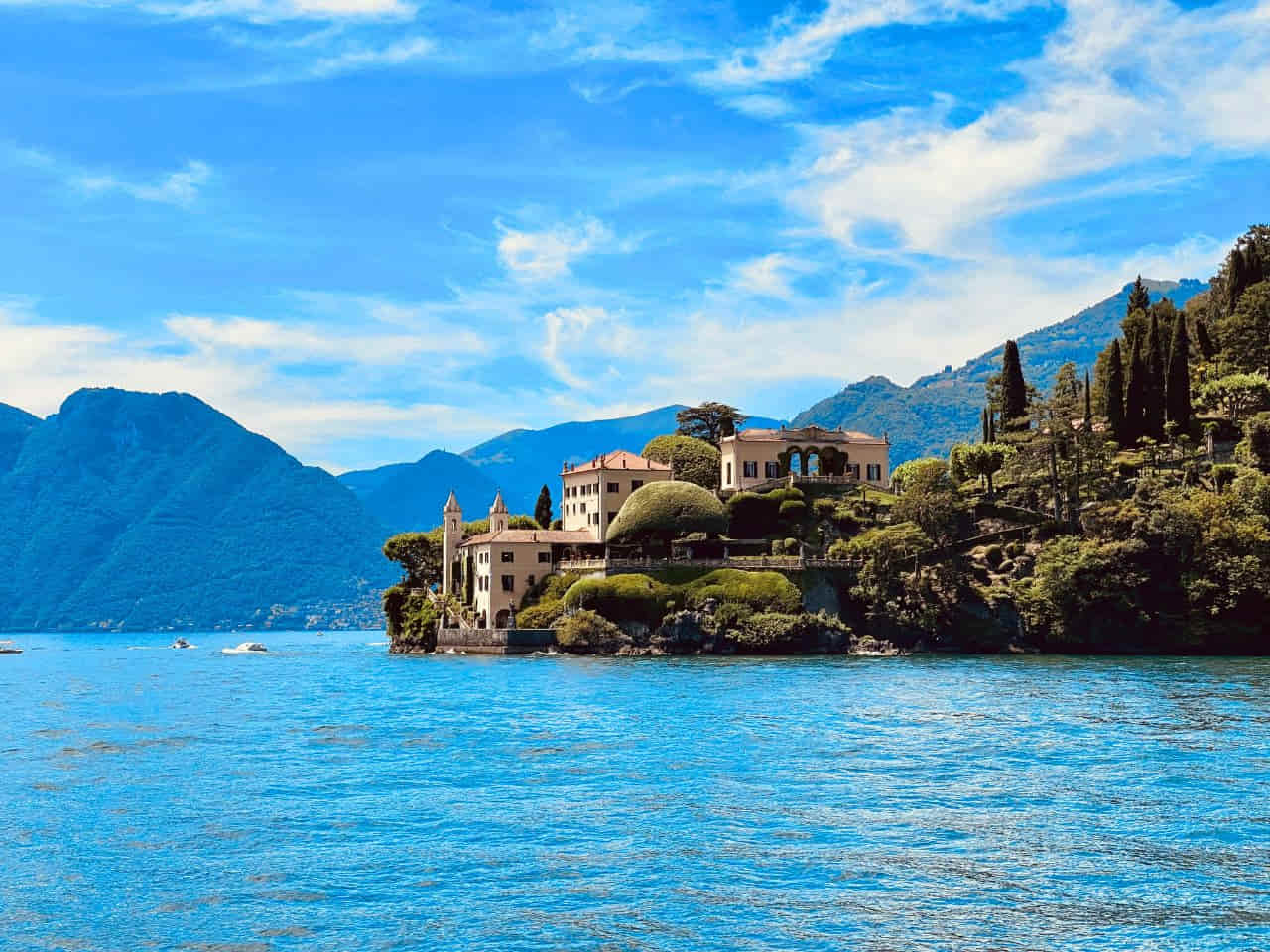 Stunning view of Villa del Balbainello on Lake Como Italy