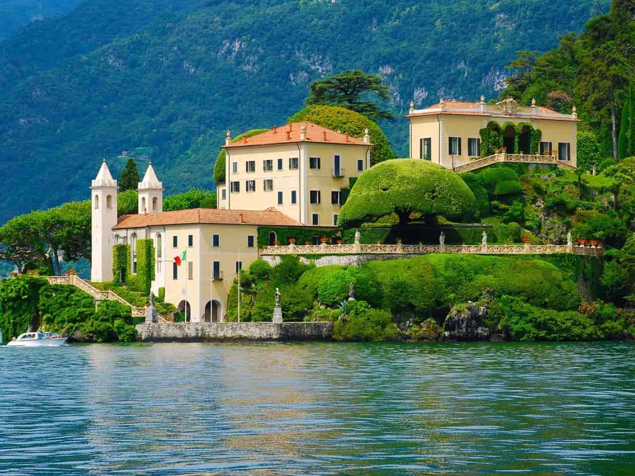 Stunning view of Villa del Balbianello on Lake Como Italy