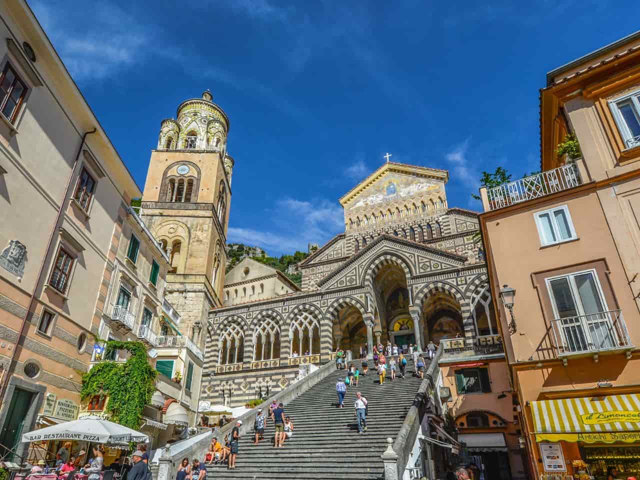 front view of Duomo di Santandrea Cathedral
