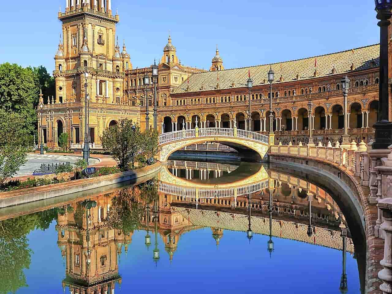image shows the Plaza de España in Seville, Spain.