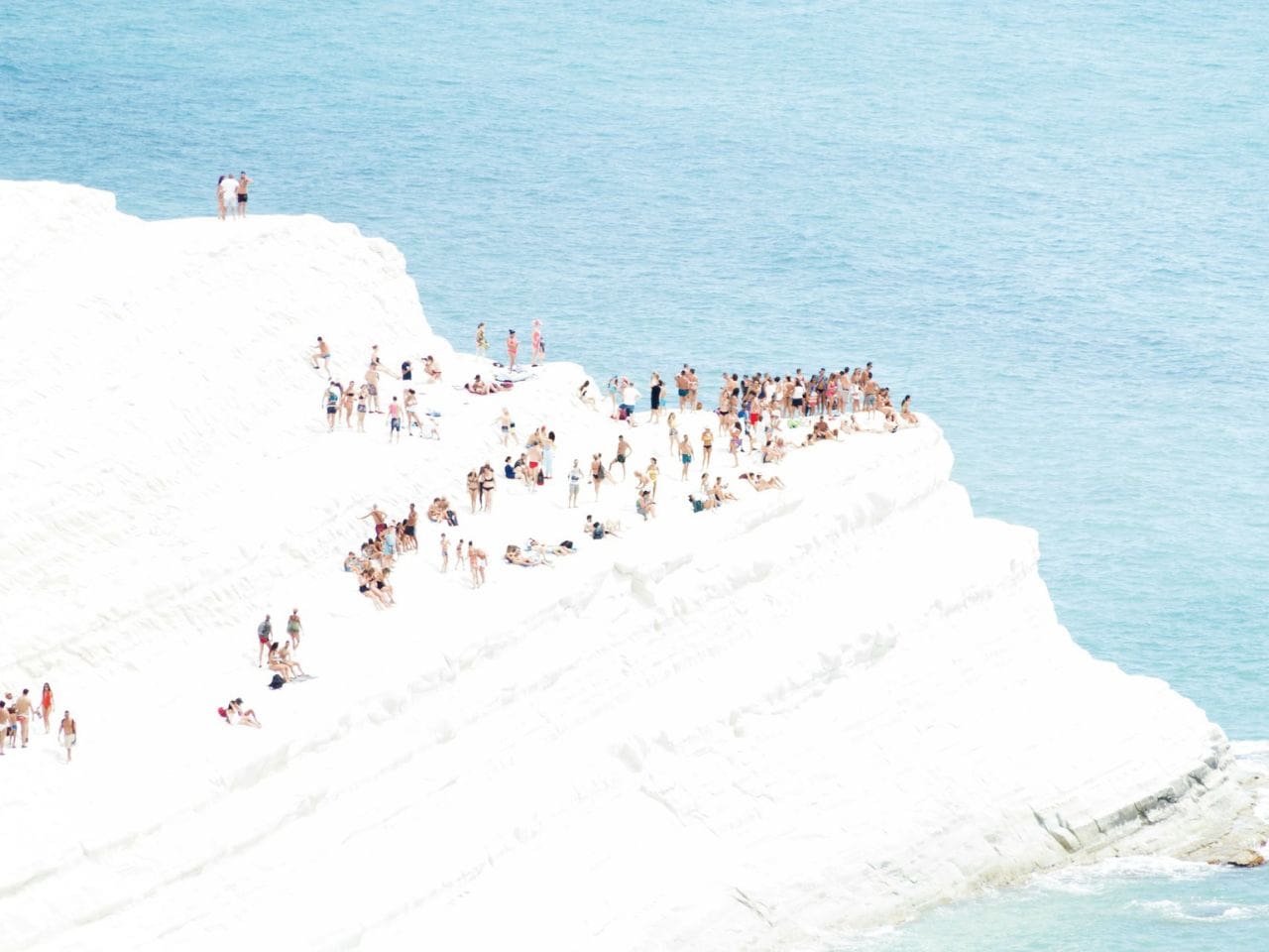 People are enjoy on Scala dei Turchi in Sicily 
