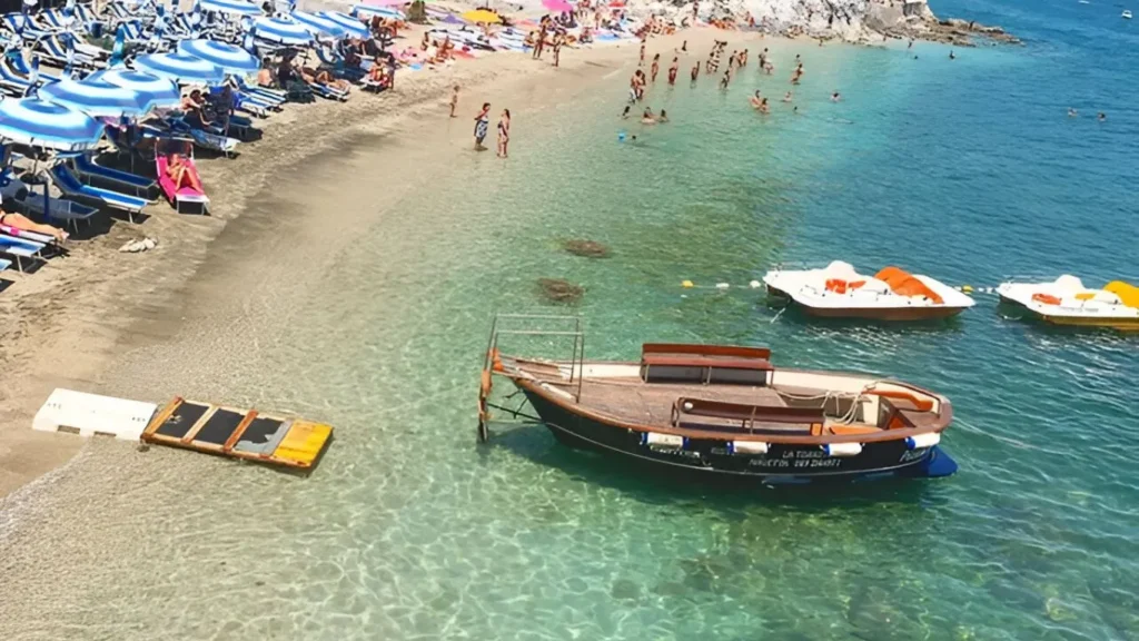 Spiaggia del Lannio Beach - Amalfi Coast Beaches