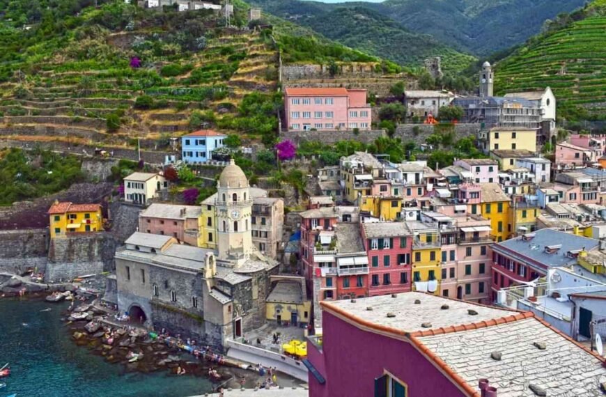 Satisfy your where to stay in cinque terre need in Vernazza